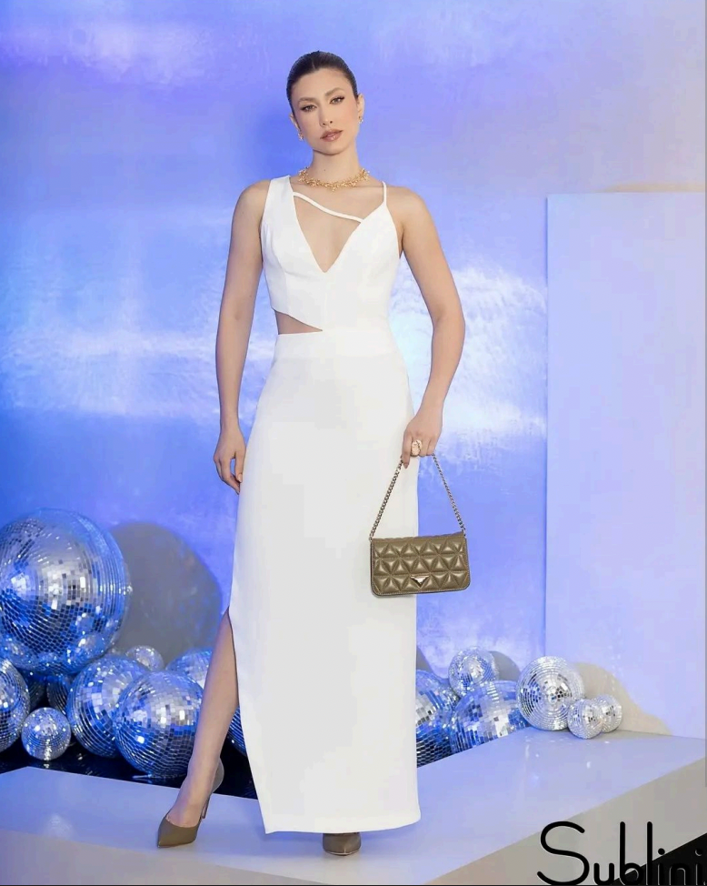 Vestido Alfaiataria Longo com Recortes de Fenda